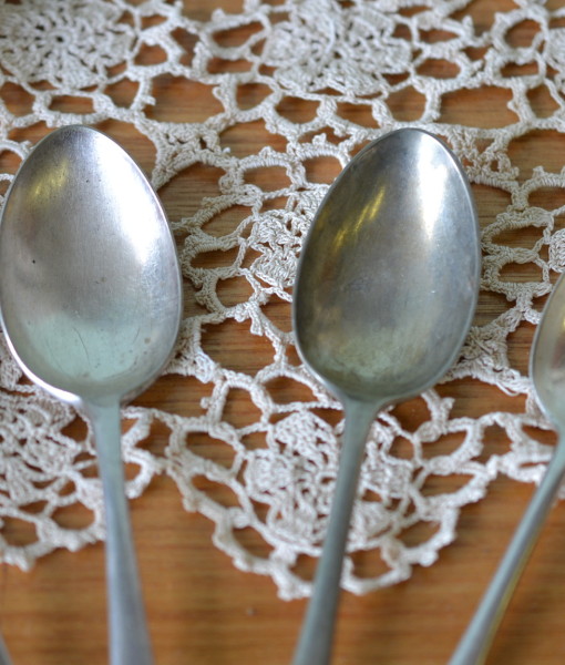 Vintage 4 x Dessert spoons EPNS A1 : Lot 6