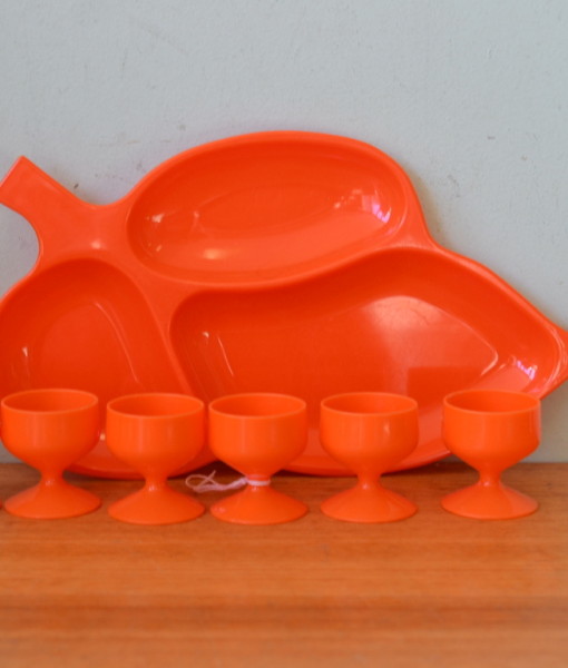Vintage Orange plastic serving tray  and egg cups Goodwill products BGT1