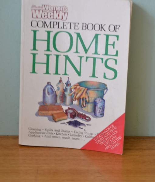 Vintage book  Women weekly The complete book of home hints