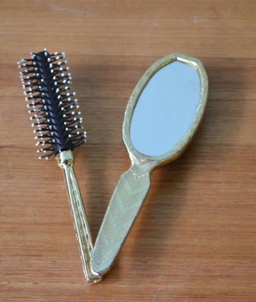 Vintage hair brush  and mirror brush gold LWT1