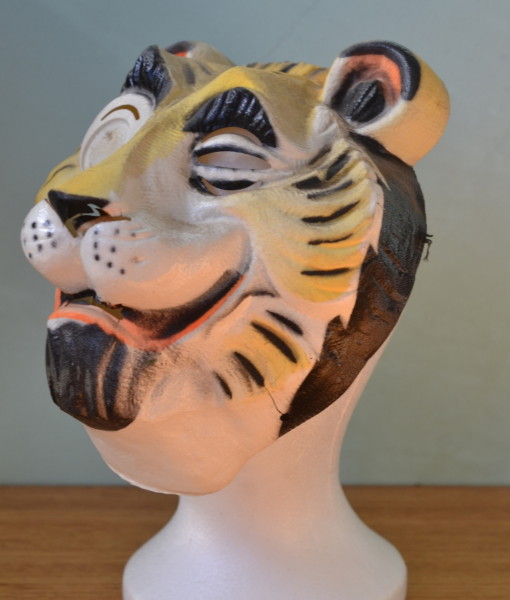 Vintage plastic mask tiger Disney Halloween