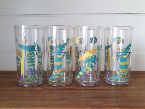 Vintage Splash ware Plastic cups x 4  crocodile 1987 BGT1