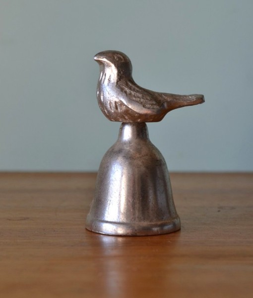 Vintage metal bird bell No 817
