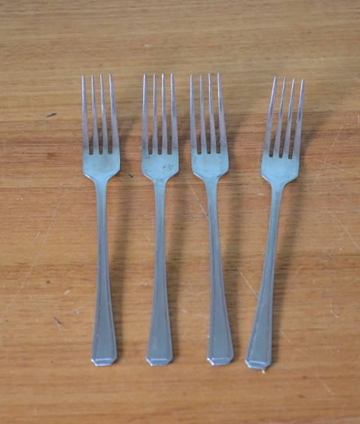 Vintage 4 x Forks  EPNS A1 set 17