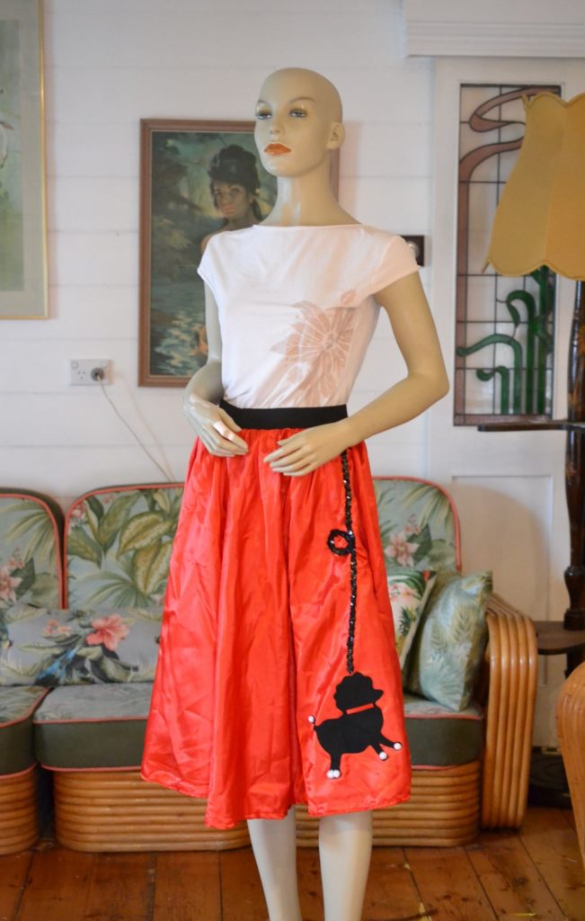 vintage womens poodle skirt
