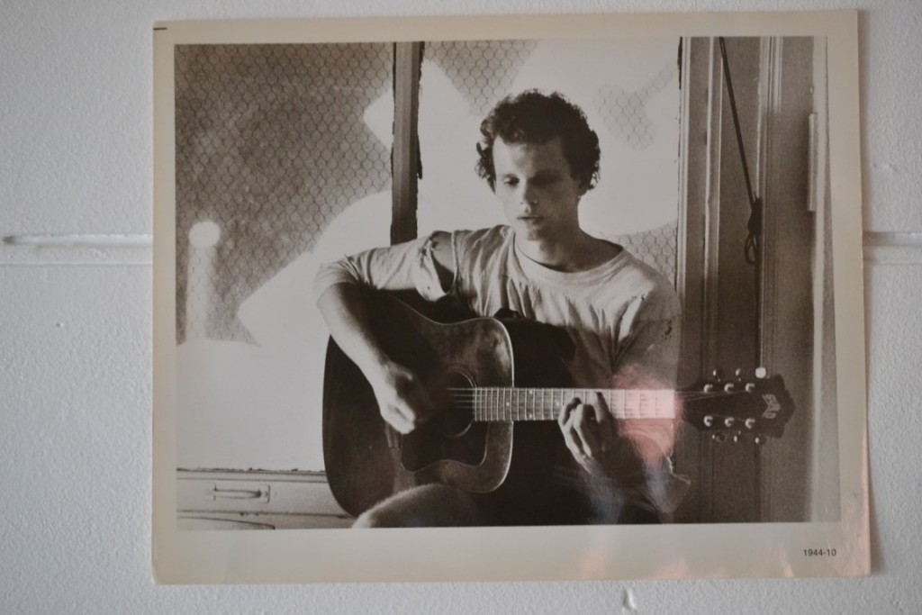 Music photograph Art Garfunkel young black & white