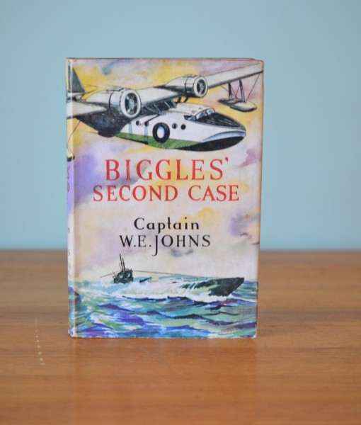 Vintage Childrens book  Biggles Second Case W.E Jonhs 1959