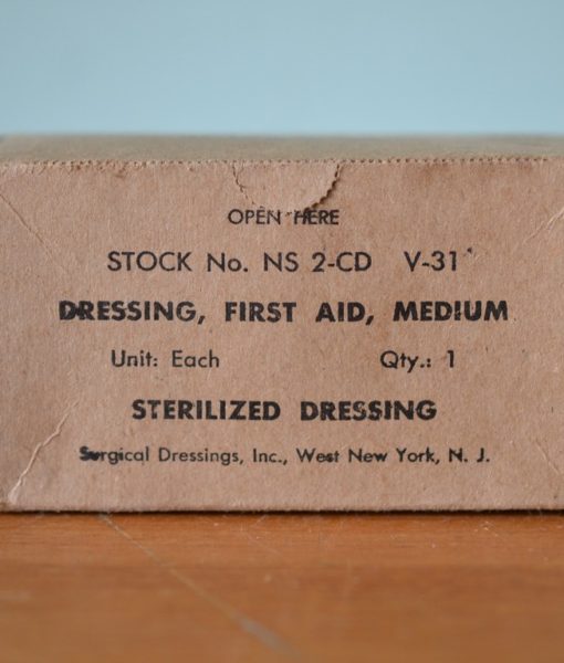 Vintage First Aid Medium Dressing bandage un opened