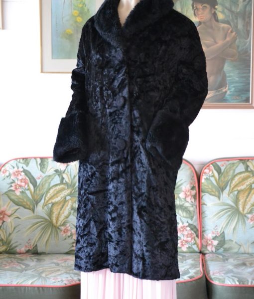 Vintage women's / ladies faux fur jacket black size 14-16