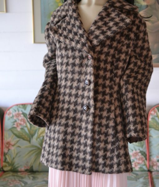 Vintage women's houndstooth faux fur/wool jacket  size 14