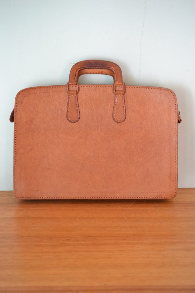 Vintage Leather briefcase  brown retro