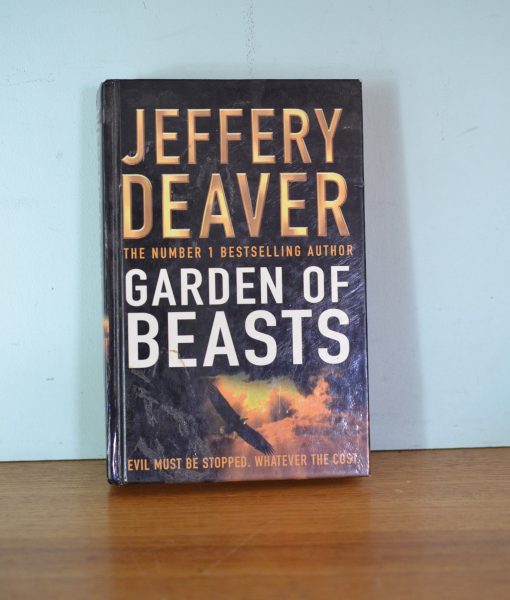 Vintage book Jeffery Deaver Gardens of Beasts 2004 Hard Cover