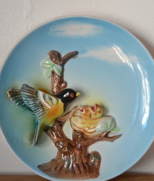 Vintage 2D / 3D  wall hanging ceramic plate birds