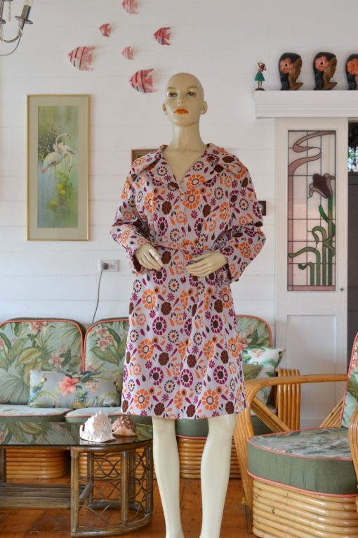 Women's Vintage long sleeve dress size 14-16  R.E Melbourne