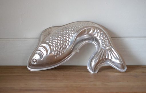 Vintage  anodised  fish Jelly mold / mould