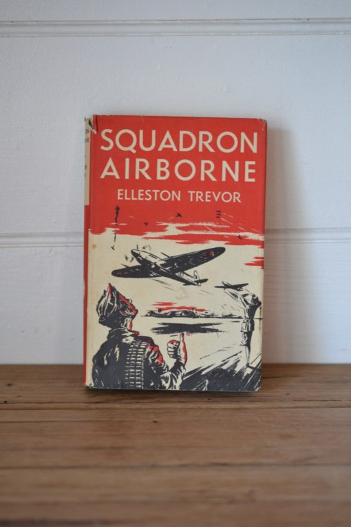 Vintage book Squadron airborne Elleston Trevor 1956