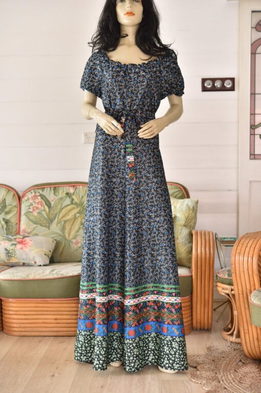 Vintage blue/black floral maxi dress Size 12 AUS  10 USA