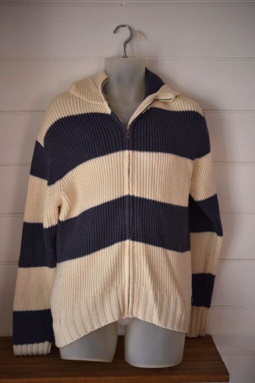 vintage mossimo mens hooded woolen jumper/ jacket size L