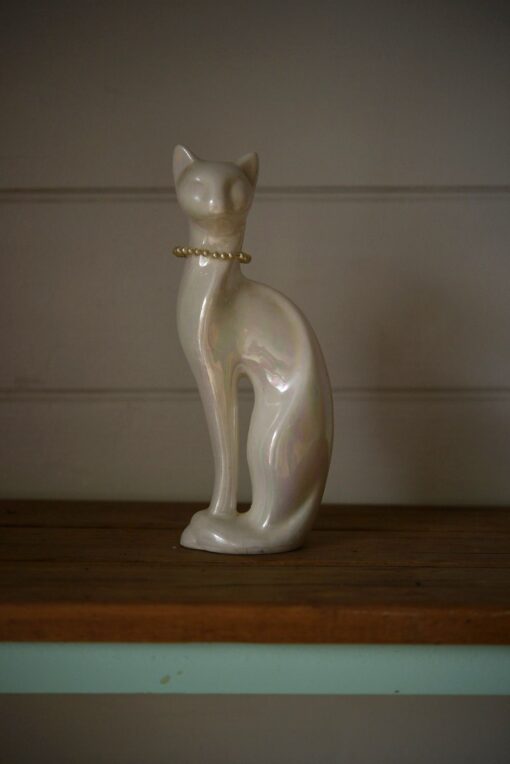 Retro Kitsch Cat figure figurine ceramic lusterware