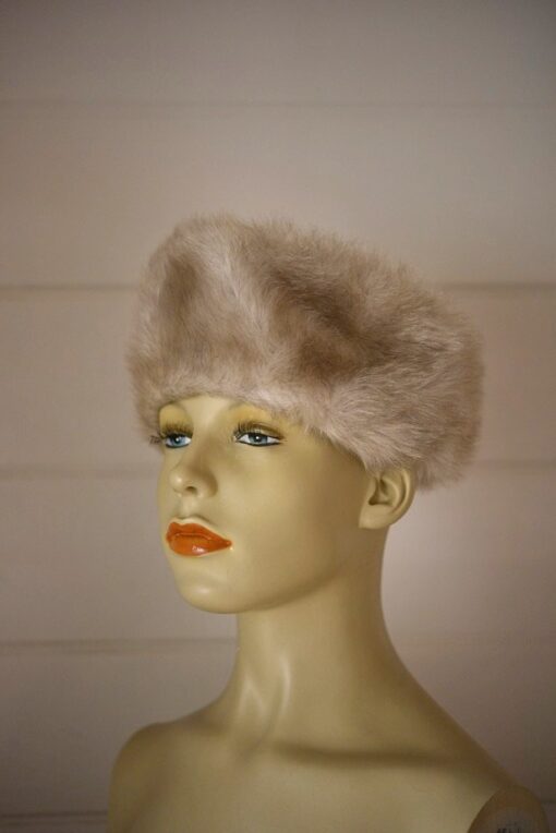 Vintage faux fur women’s hat size M