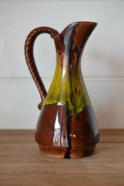 Mid century mod ceramic vase jug vintage display Japan glazed HPt1